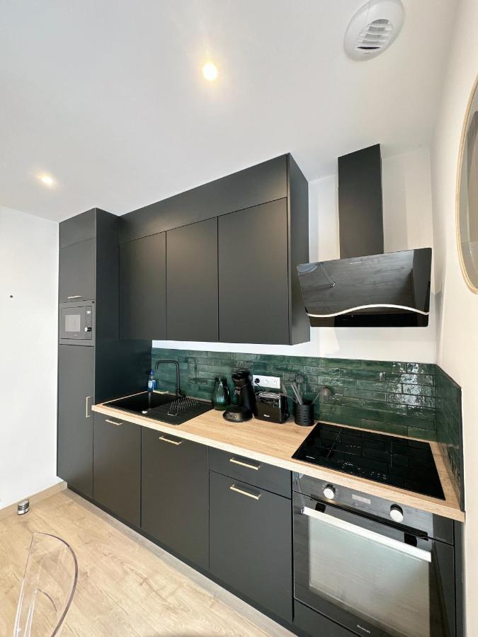 Sacre Appartement/Jardin/Parking/Wifi 로데즈 외부 사진