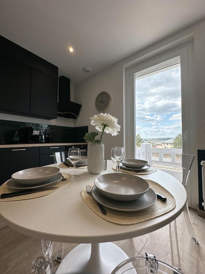 Sacre Appartement/Jardin/Parking/Wifi 로데즈 외부 사진